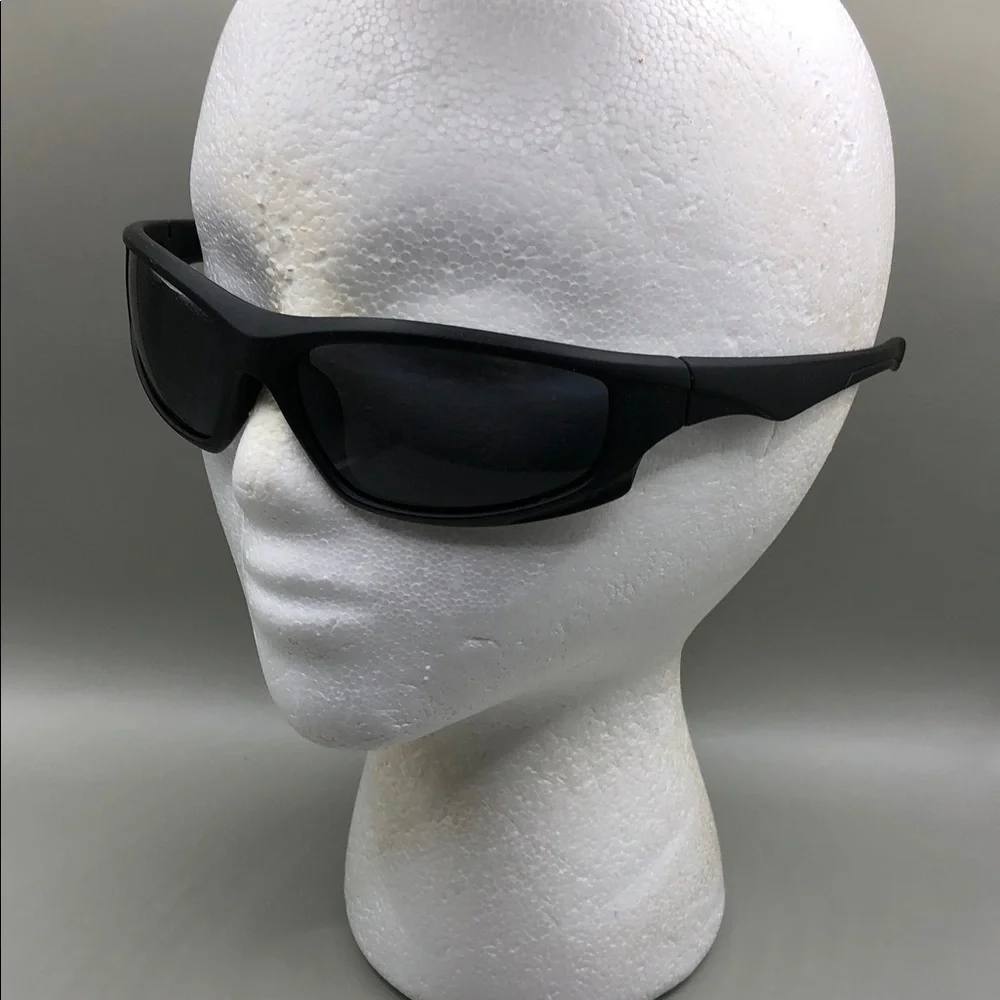 Huge lot 8 sporty outdoors + casual men's sunglasses variety of brands bundle.